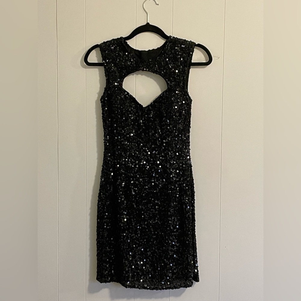 SCALA designer sequin dress, Sz.4. Stunning EUC, Exquisite holiday dress!